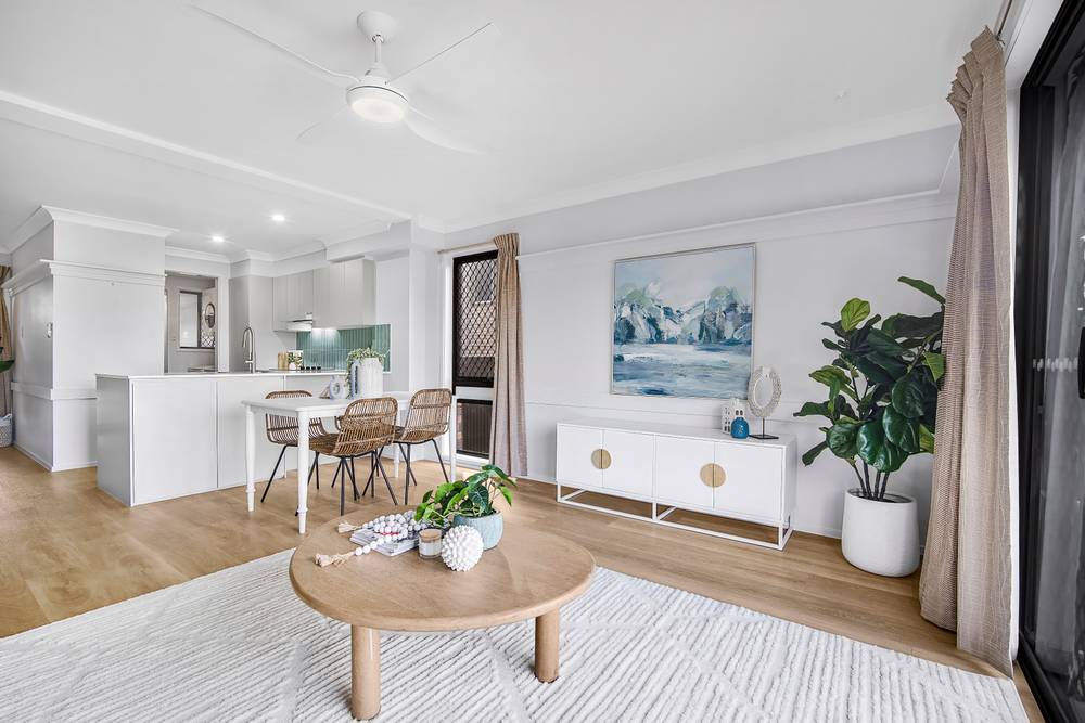 1/17-19 Aquila Court, MERMAID WATERS, QLD 4218