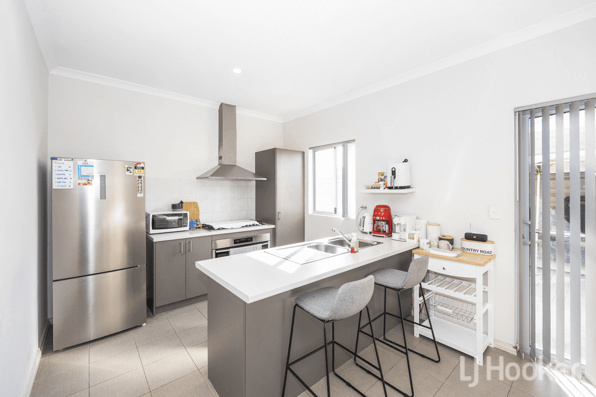 13 Bellini Gardens, ALKIMOS, WA 6038