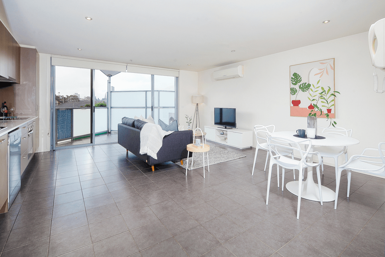 303/182 Barkly Street, ST KILDA, VIC 3182