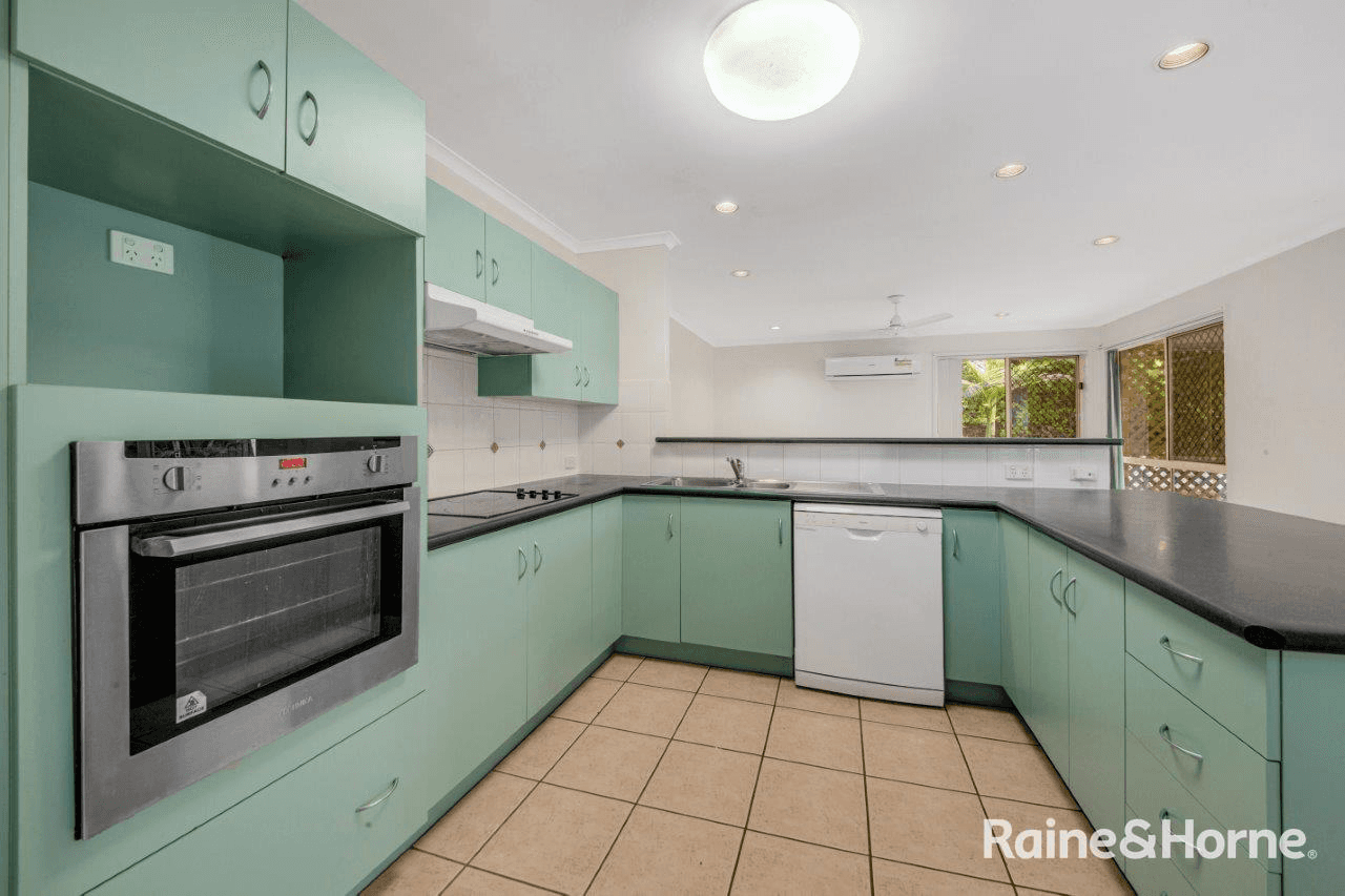 61 Penda Avenue, NEW AUCKLAND, QLD 4680