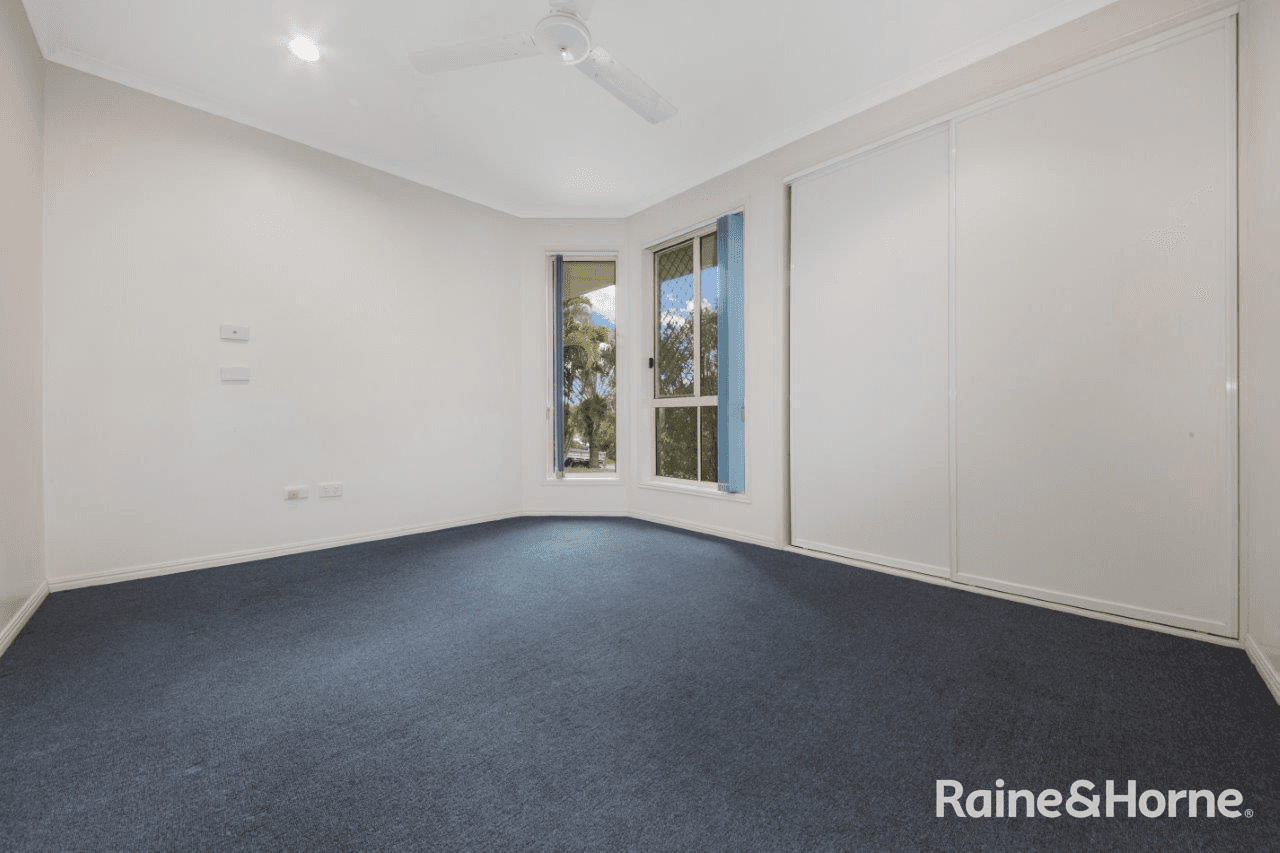 61 Penda Avenue, NEW AUCKLAND, QLD 4680