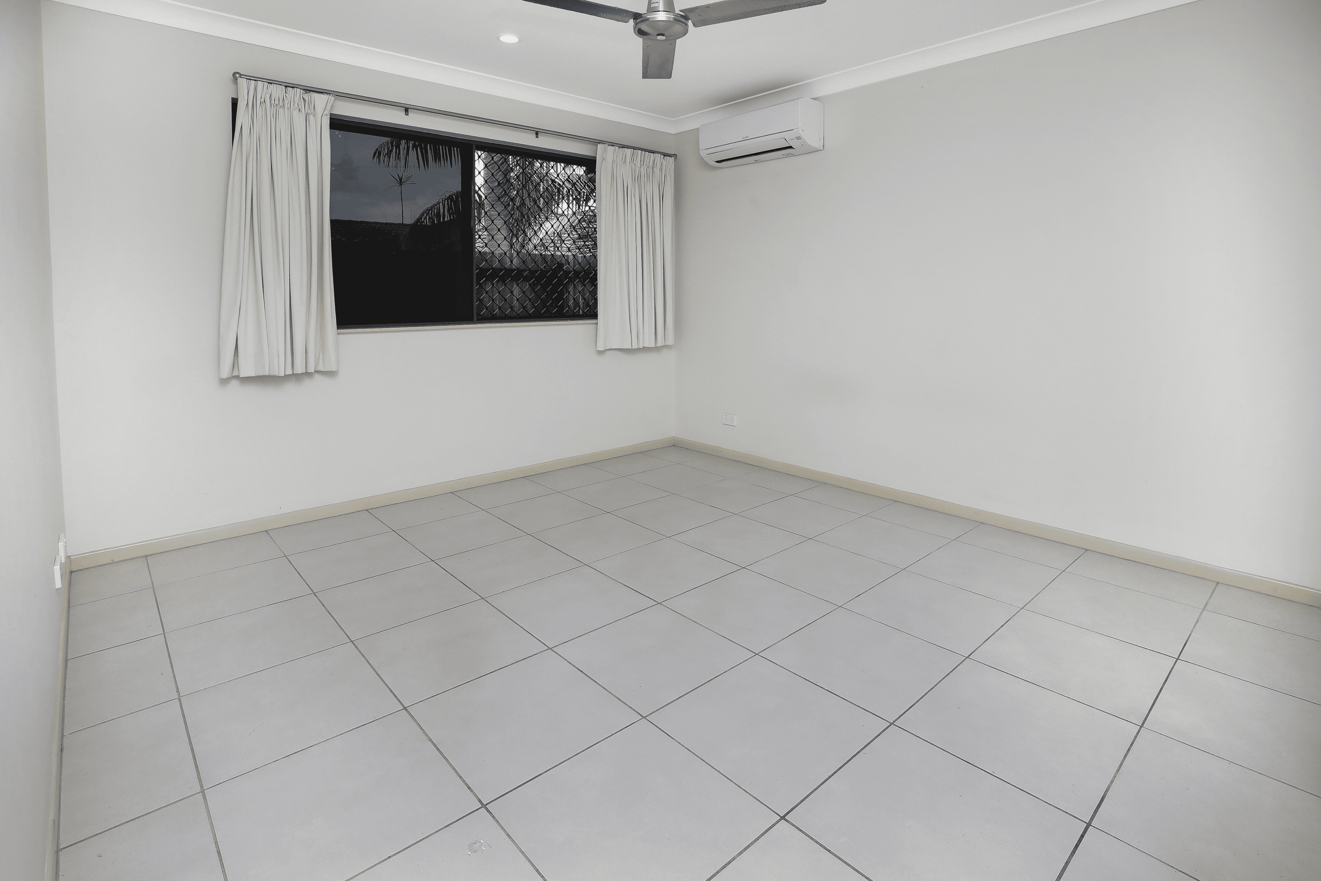 26 Burranong St, Kewarra Beach, QLD 4879