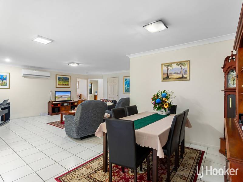 40 Mariner Boulevard, DECEPTION BAY, QLD 4508