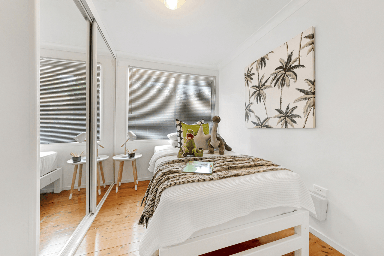 40 Bayline Drive, POINT CLARE, NSW 2250