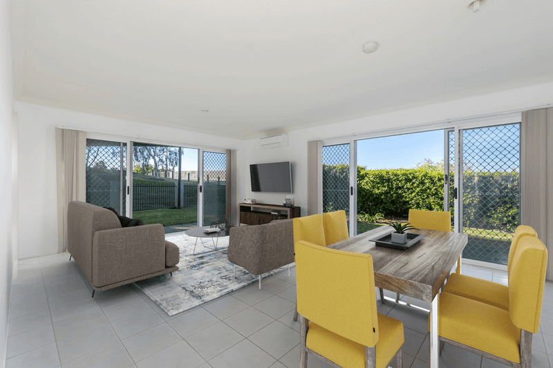 111/1 Sauvignon Parade, Upper Coomera, QLD 4209