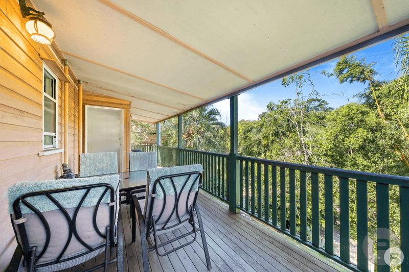 77 Brown Parade, ASHGROVE, QLD 4060