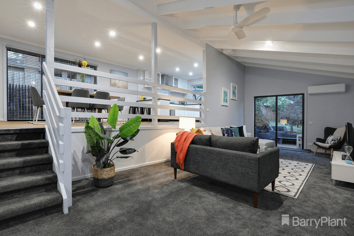 17 Beatty Parade, COCKATOO, VIC 3781