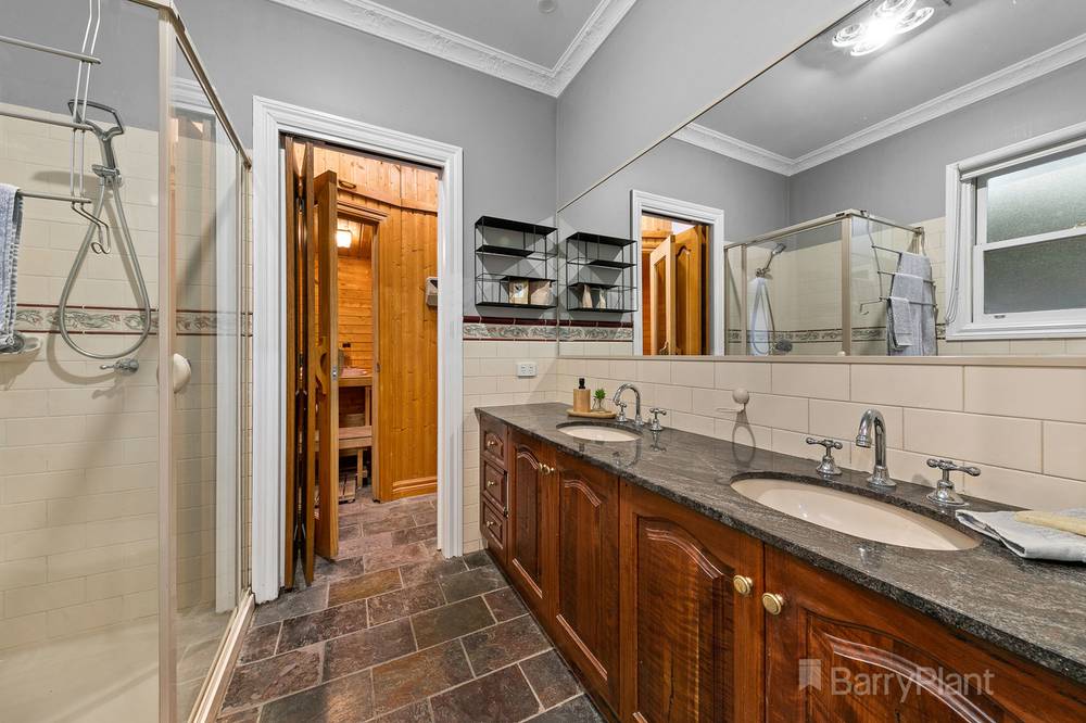 60 Earlston Circuit, Cranbourne, VIC 3977