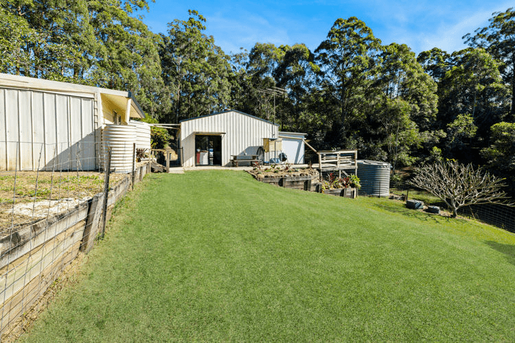 71  Towen Mount Road, TOWEN MOUNTAIN, QLD 4560