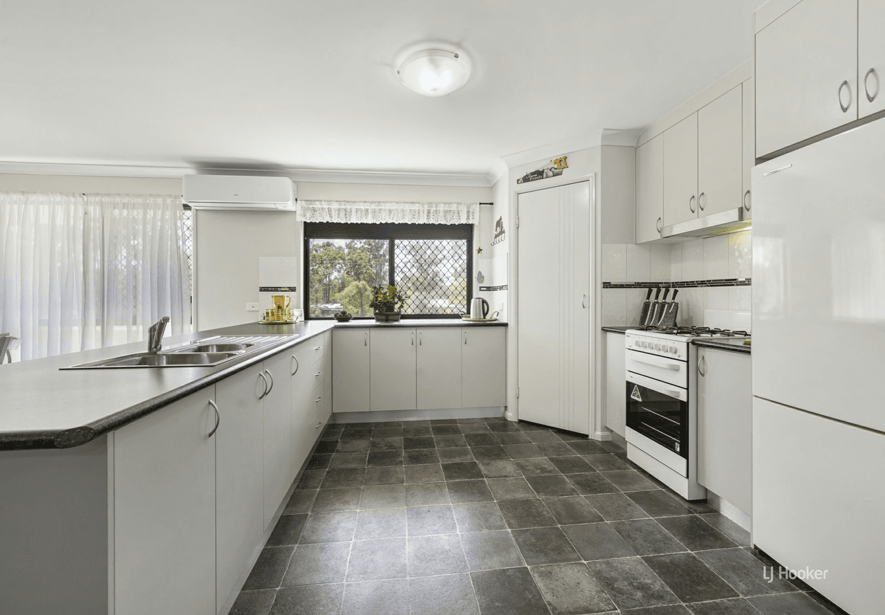 13 Ironbark Place, NANANGO, QLD 4615