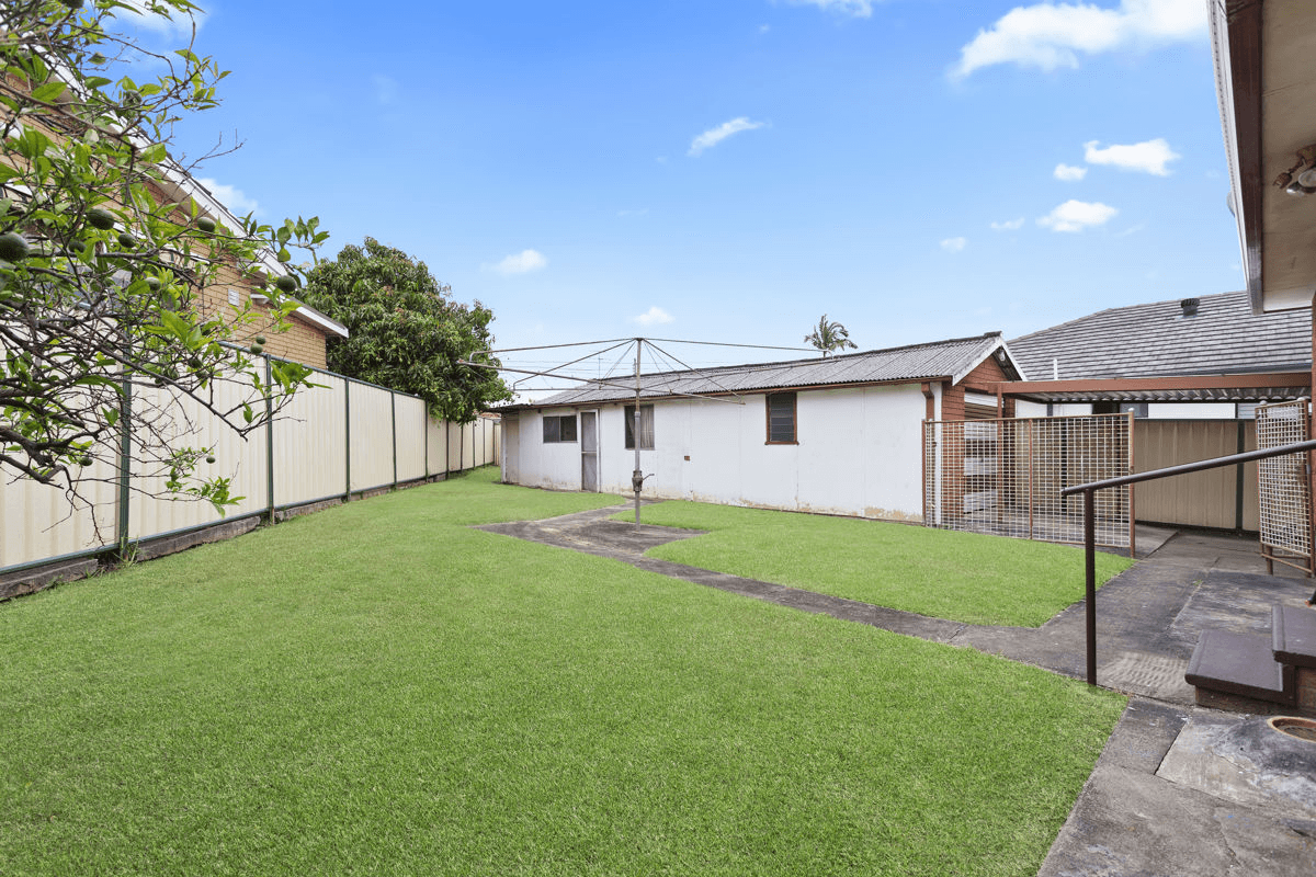 13 Cyril Street, GREYSTANES, NSW 2145