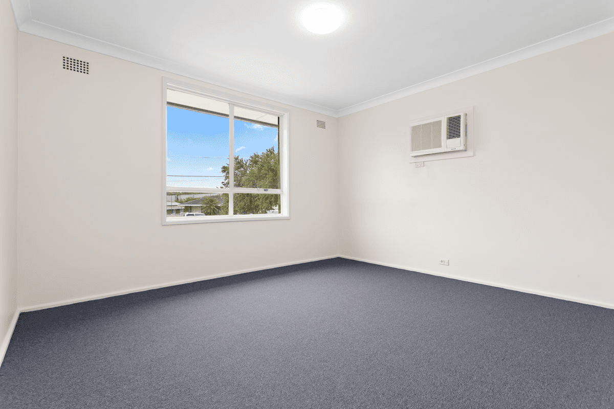 13 Cyril Street, GREYSTANES, NSW 2145