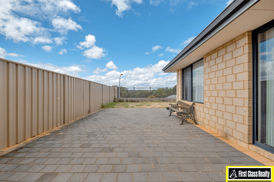 9A Hueston Lookout, LEDA, WA 6170