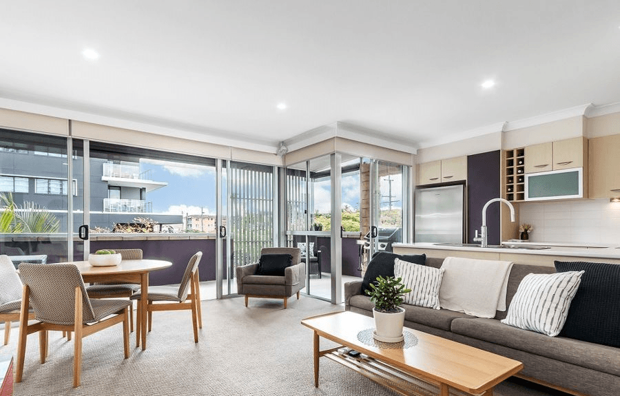 4/8 Wakefield Street, COORPAROO, QLD 4151