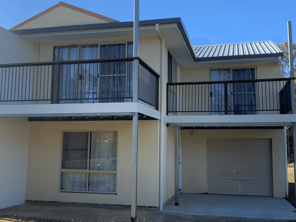 2/30 Marine Parade, MIDGE POINT, QLD 4799