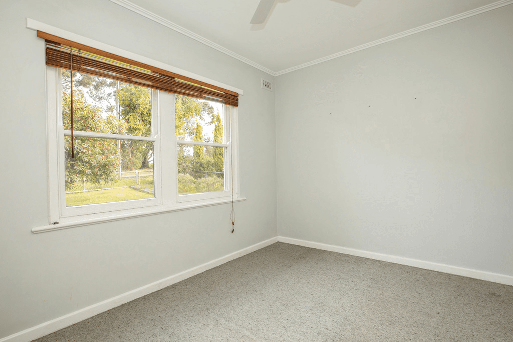 3 ATTIWILL Street, NARACOORTE, SA 5271