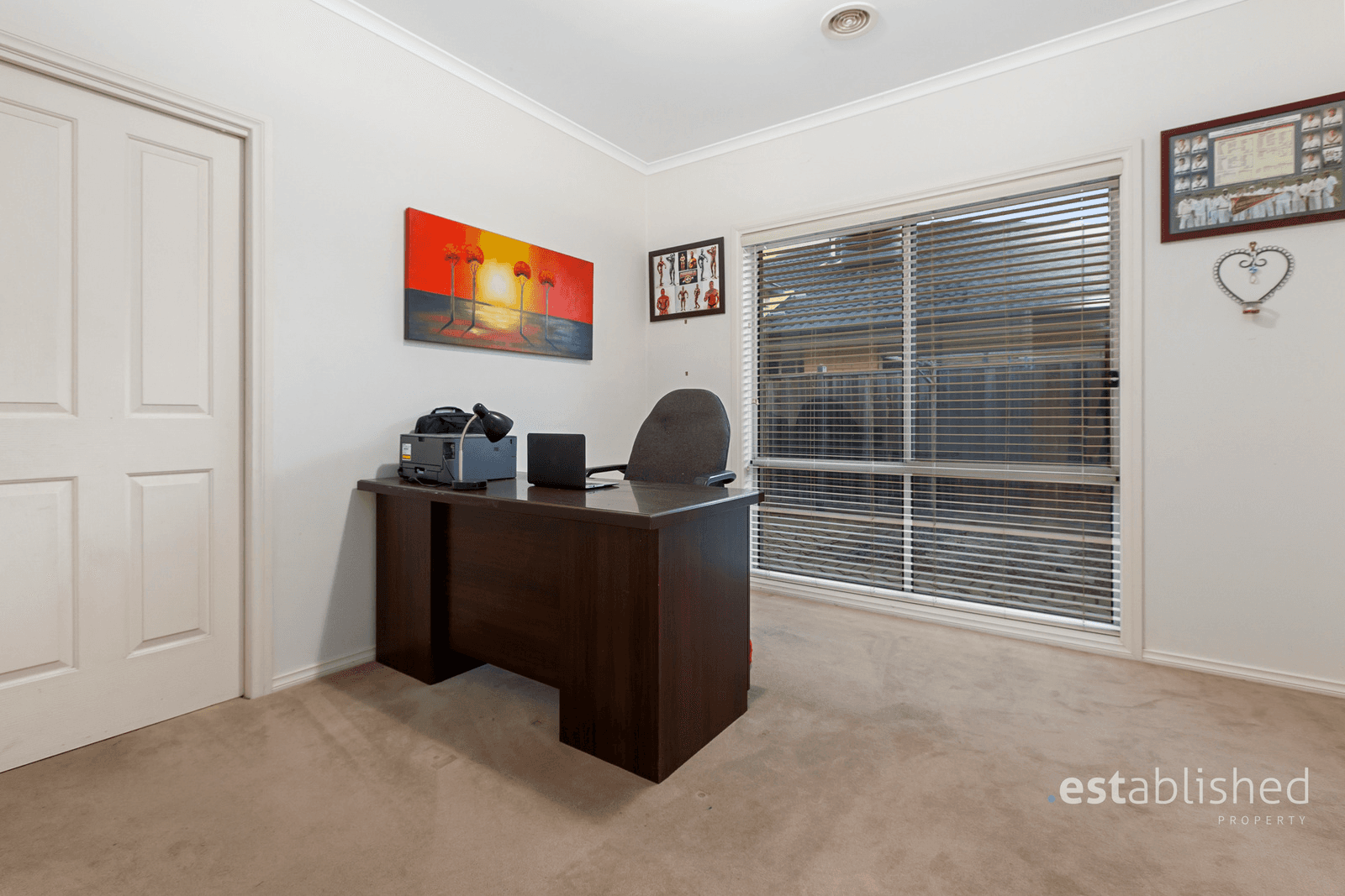 11 Springbrook Place, SANCTUARY LAKES, VIC 3030