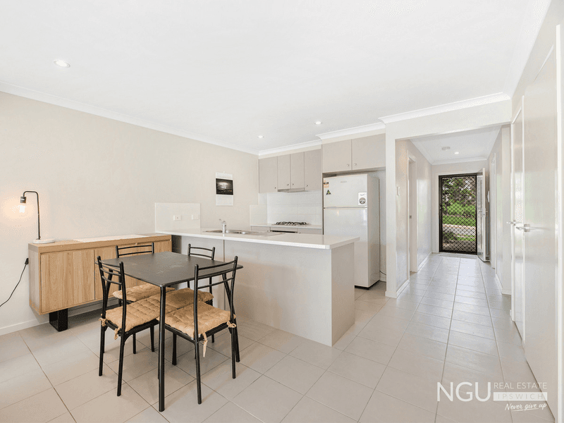 2/59 Glorious Promenade, Redbank Plains, QLD 4301