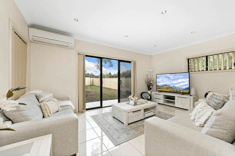 2A Park Road, East Hills, NSW 2213