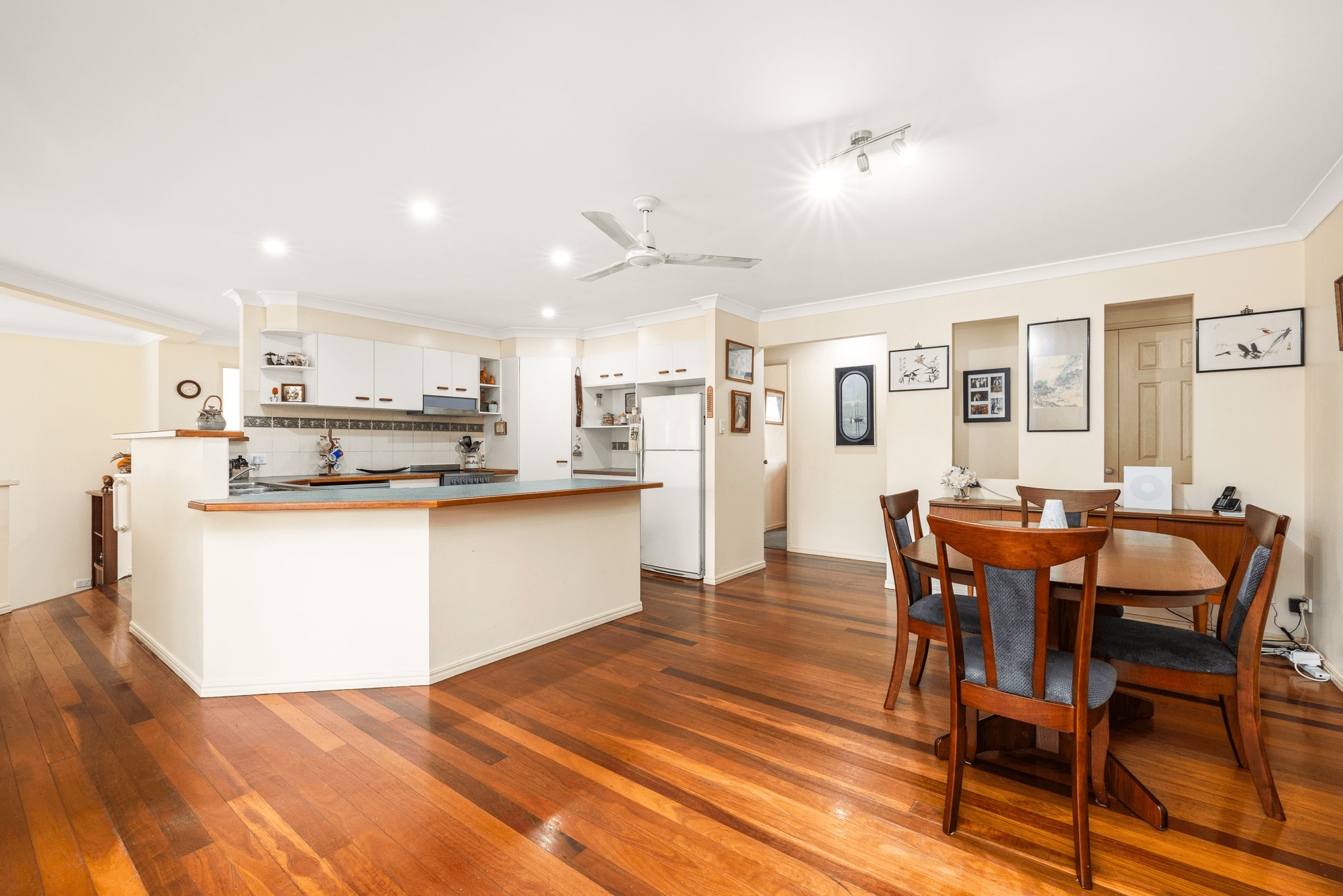 43 Peterson Road, Woodford, QLD 4514