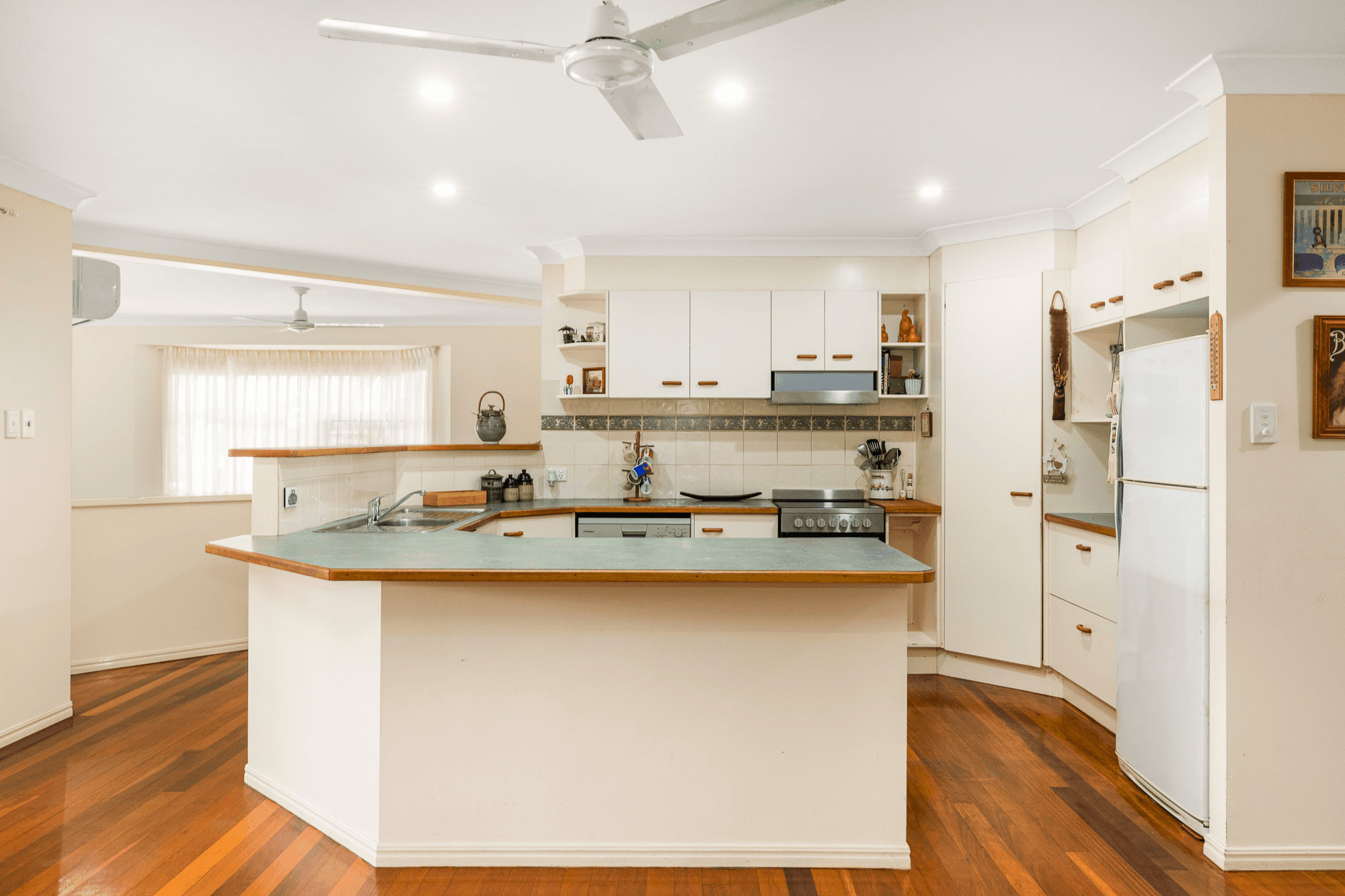 43 Peterson Road, Woodford, QLD 4514