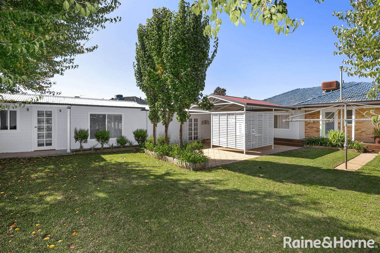 6 Birdwood Street, ASHMONT, NSW 2650