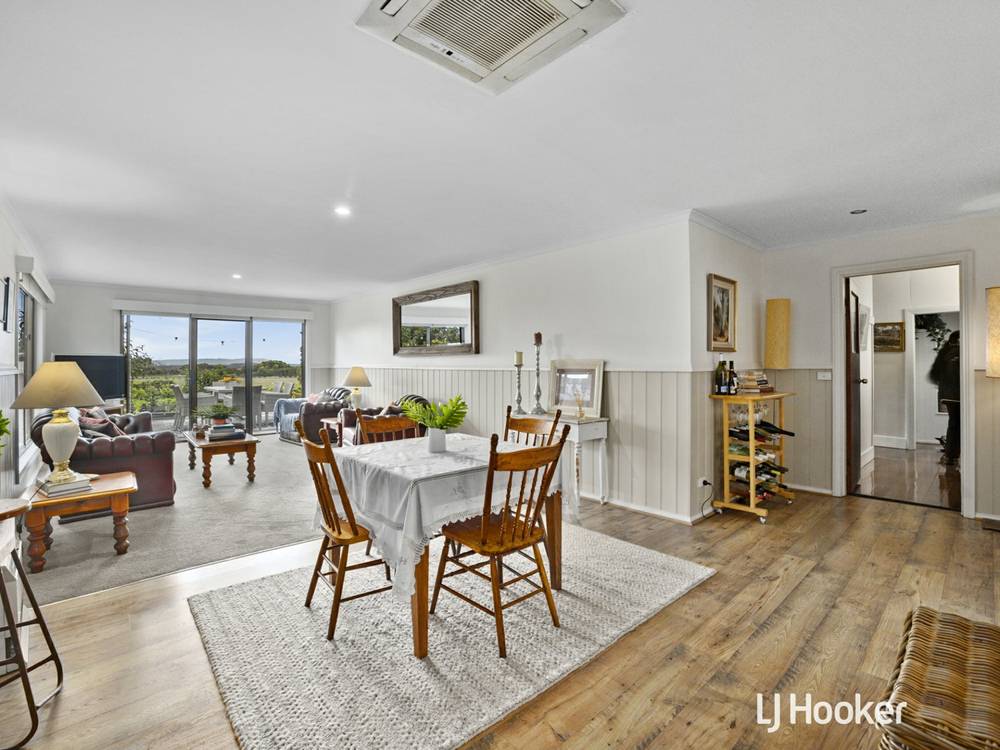 5715 Bass Highway, INVERLOCH, VIC 3996