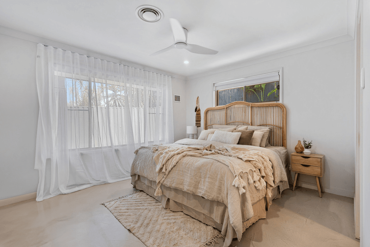 10 Sirec Way, Burleigh Heads, QLD 4220