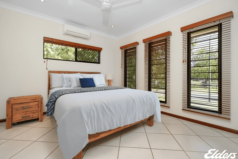 18 Rooney Street, ROSEBERY, NT 0832