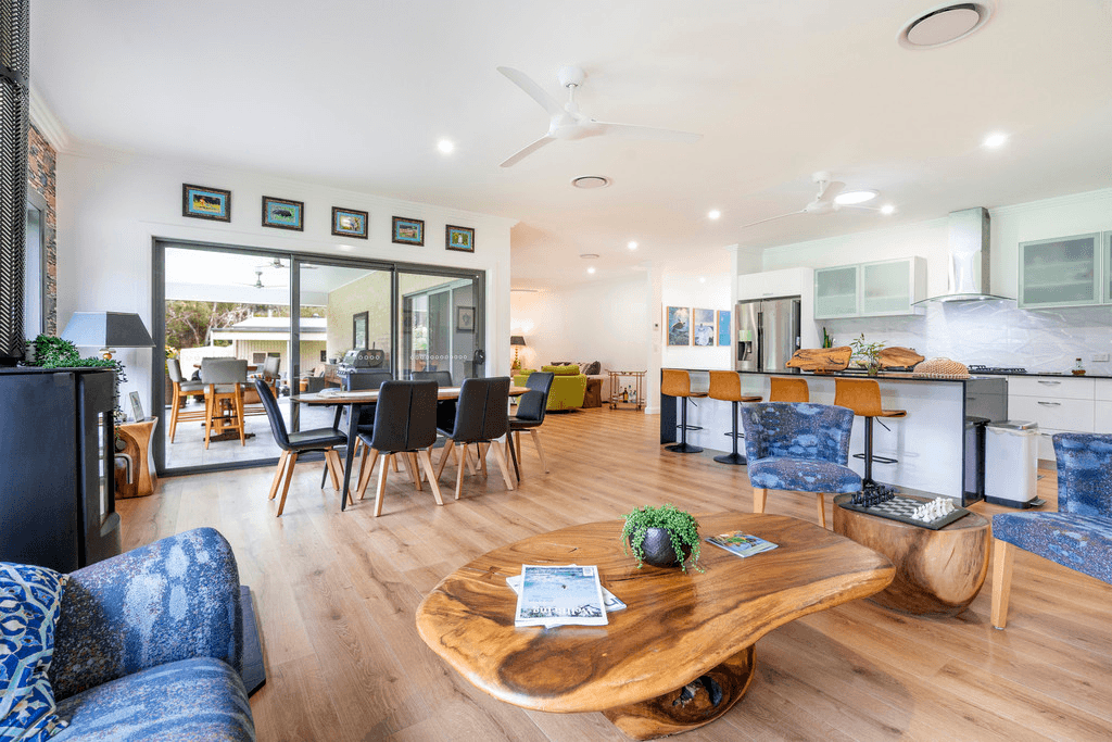 10 Carron Close, ARAKOON, NSW 2431