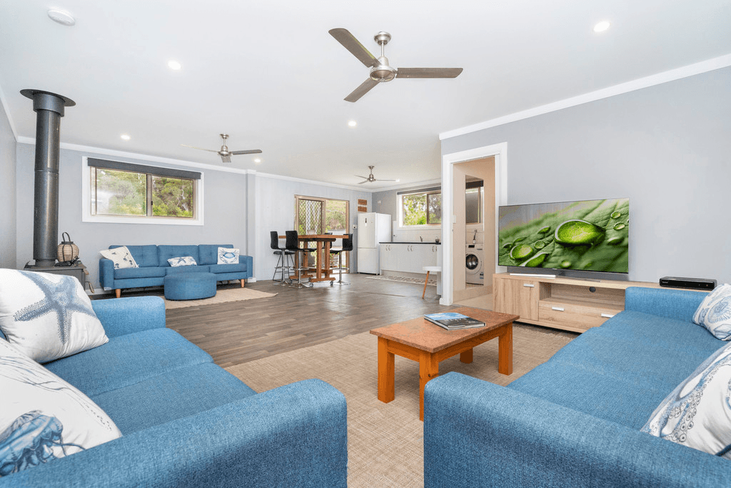 10 Carron Close, ARAKOON, NSW 2431