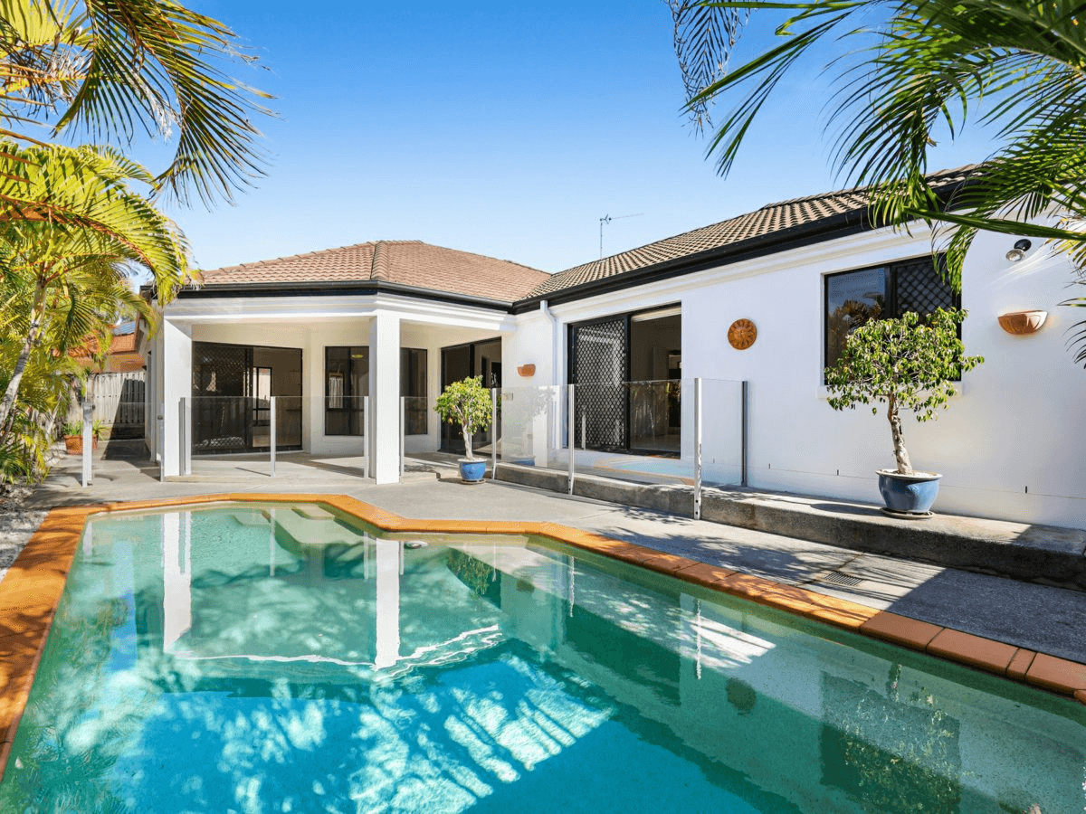 12 Torrey Place, ROBINA, QLD 4226