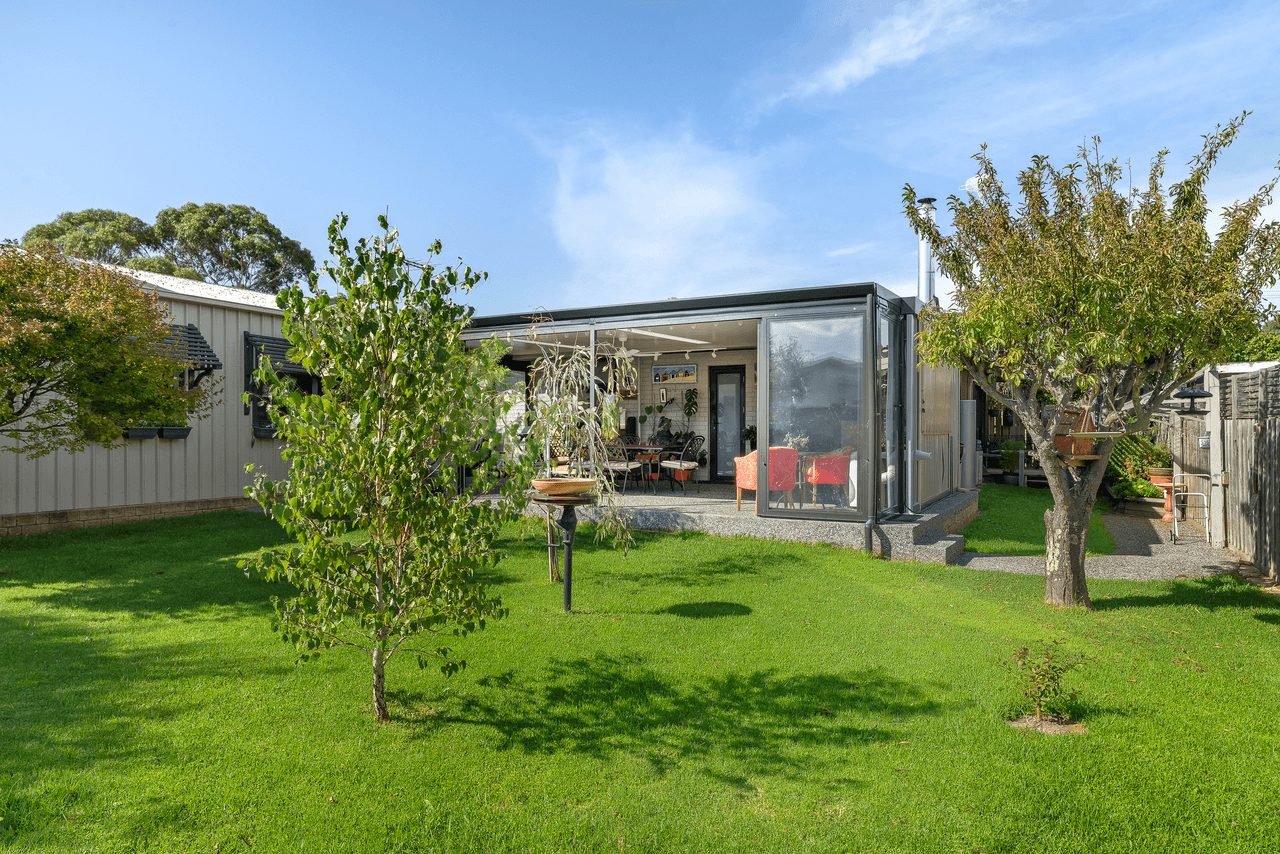 274 Settlement Road, COWES, VIC 3922