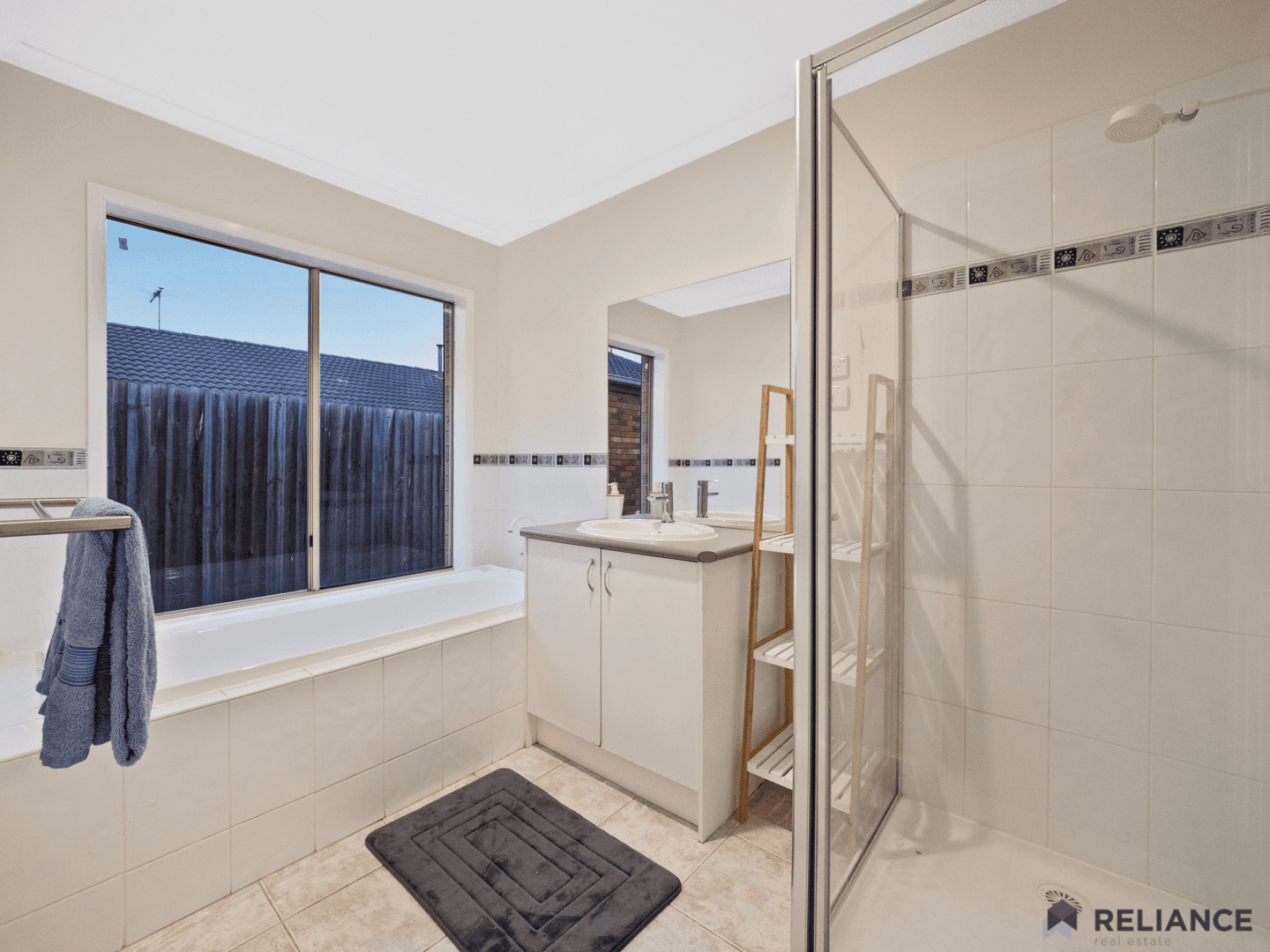 7 Rain Lover Drive, Kurunjang, VIC 3337