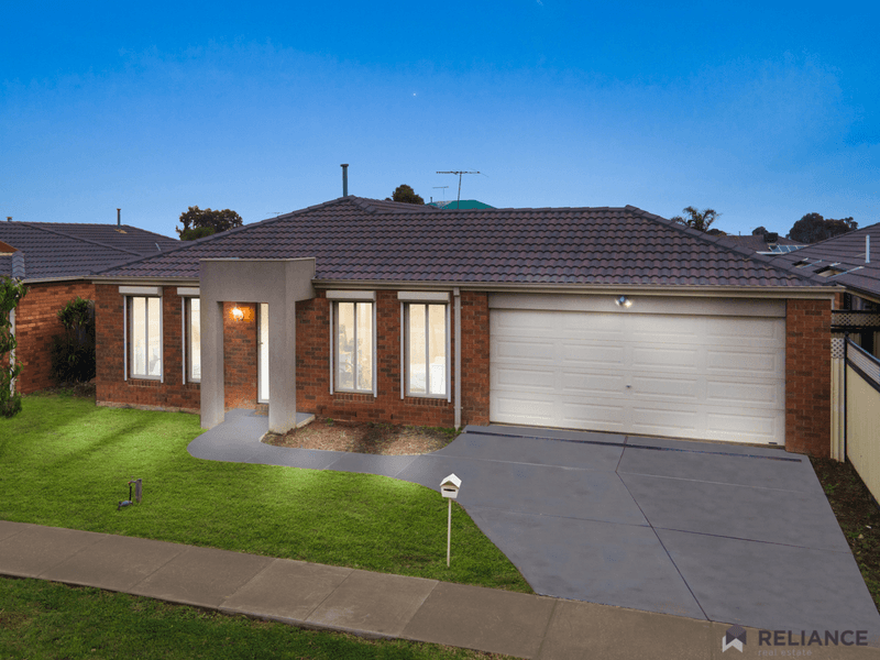 7 Rain Lover Drive, Kurunjang, VIC 3337