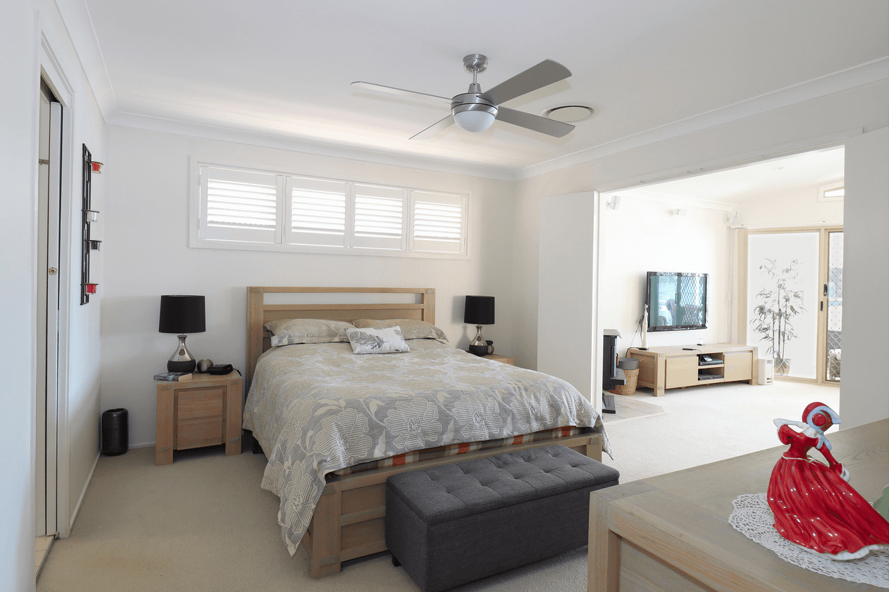 70 Cove Boulevard, North Arm Cove, NSW 2324