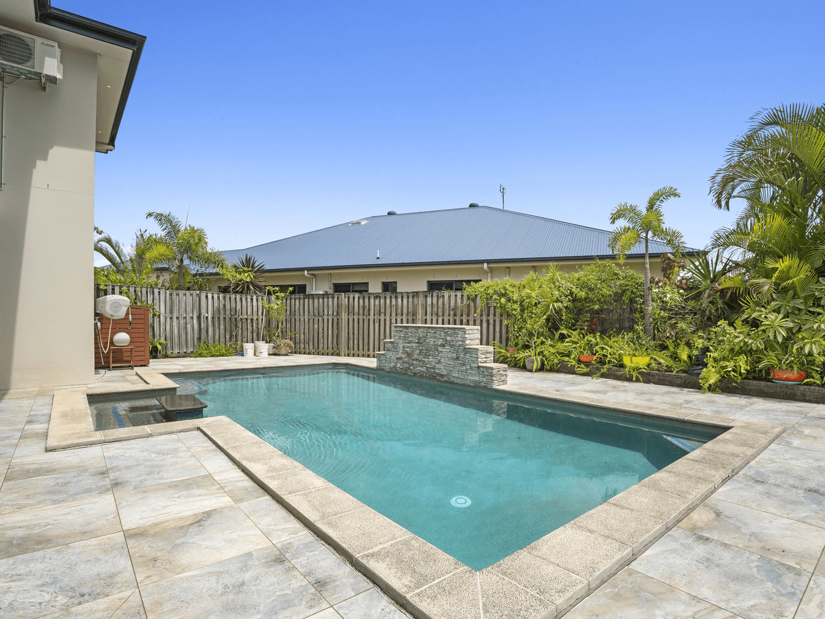 7 Colong Court, PACIFIC PINES, QLD 4211