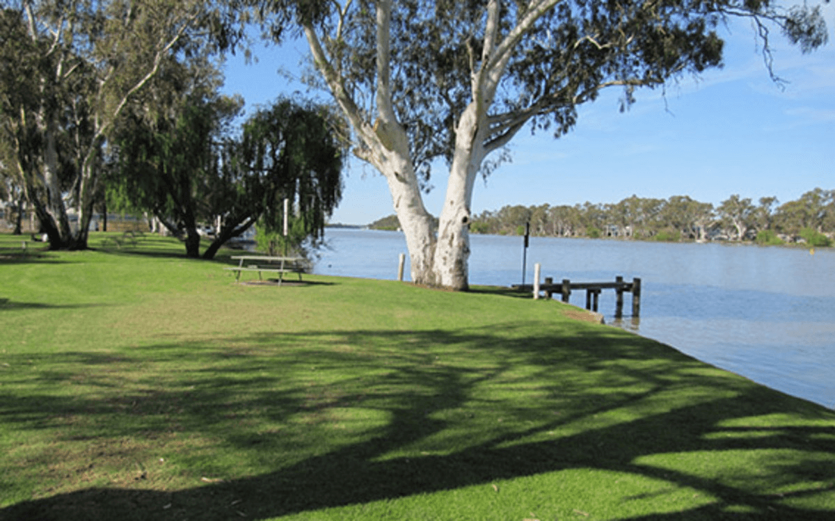 Pelican Drive, Mannum, SA 5238