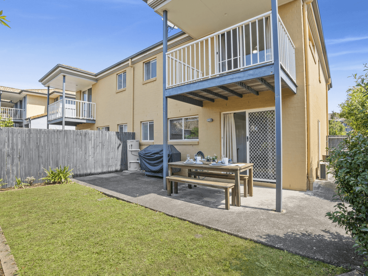 42/31 Archipelago Street, PACIFIC PINES, QLD 4211