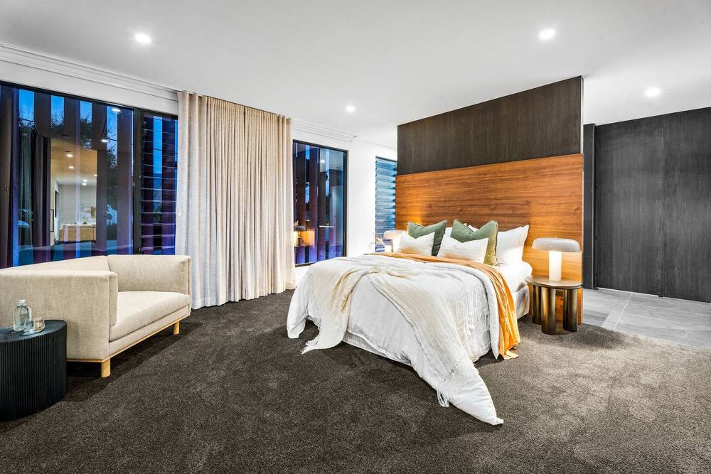 5 Maxwell Brown Drive, Southport, QLD 4215