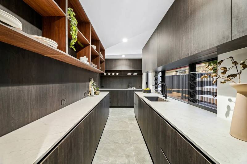 5 Maxwell Brown Drive, Southport, QLD 4215