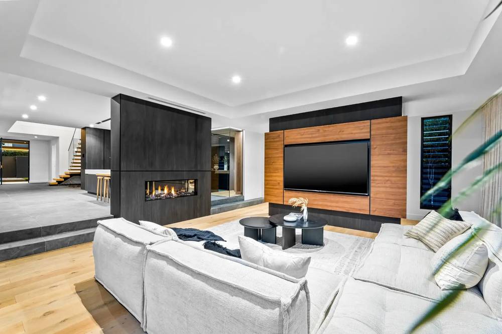 5 Maxwell Brown Drive, Southport, QLD 4215