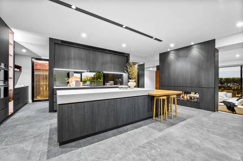 5 Maxwell Brown Drive, Southport, QLD 4215