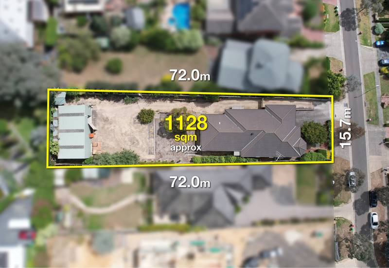 16 Symon Crescent, GREENSBOROUGH, VIC 3088