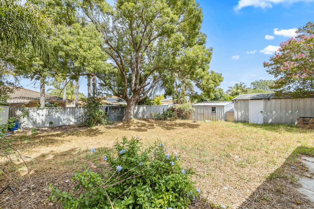 33 Connaught Street, FORRESTFIELD, WA 6058