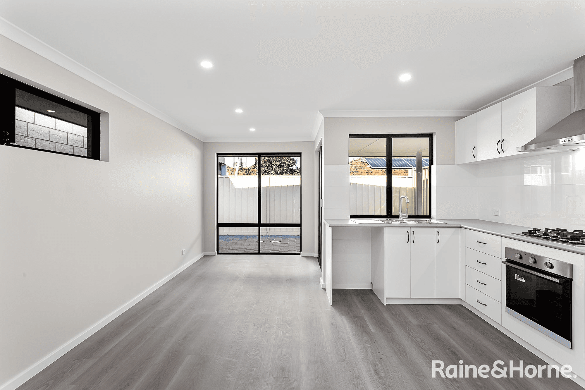 2B Chilgrove Way, BALGA, WA 6061