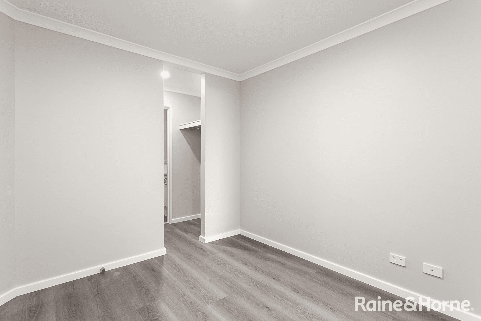 2B Chilgrove Way, BALGA, WA 6061