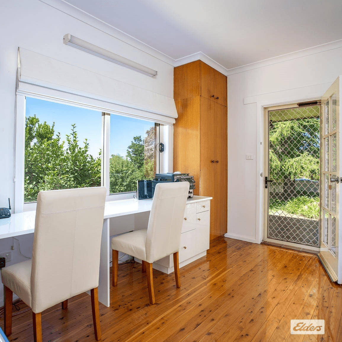 260-262 Highview Crescent, Lavington, NSW 2641