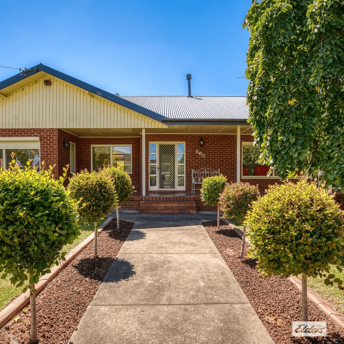 260-262 Highview Crescent, Lavington, NSW 2641