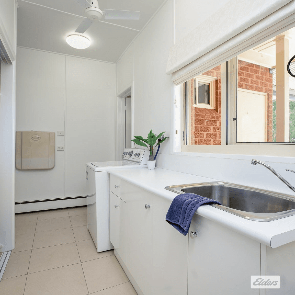 260-262 Highview Crescent, Lavington, NSW 2641